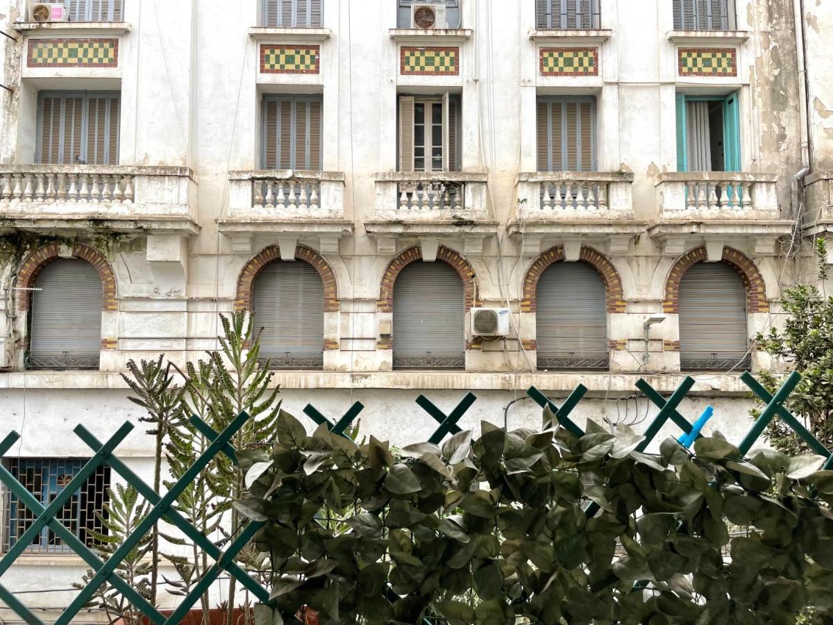 Appartement Dans Immeuble Haussmanien アルジェ エクステリア 写真