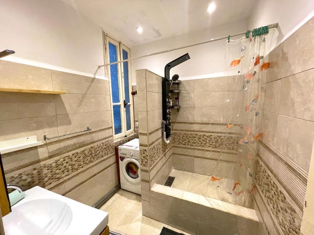 Appartement Dans Immeuble Haussmanien アルジェ エクステリア 写真